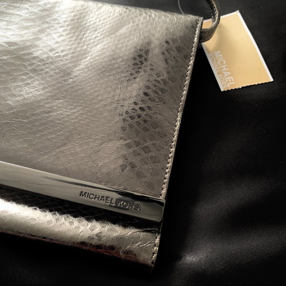 Michael Kors Tilda Gunmetal XL Clutch - Picture 5 of 8